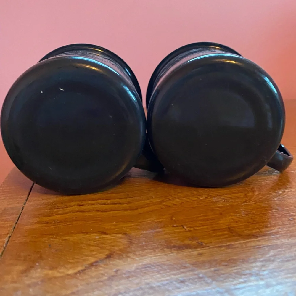 Two black metal coffee mugs. - Picture 4 of 4